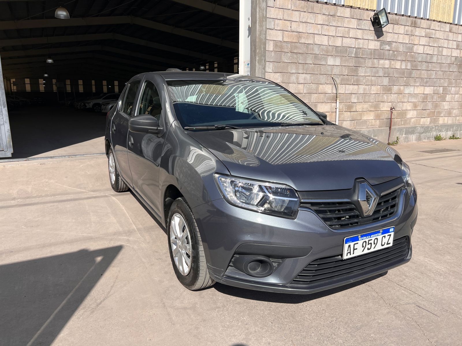 Comprar 2023RENAULTLOGAN