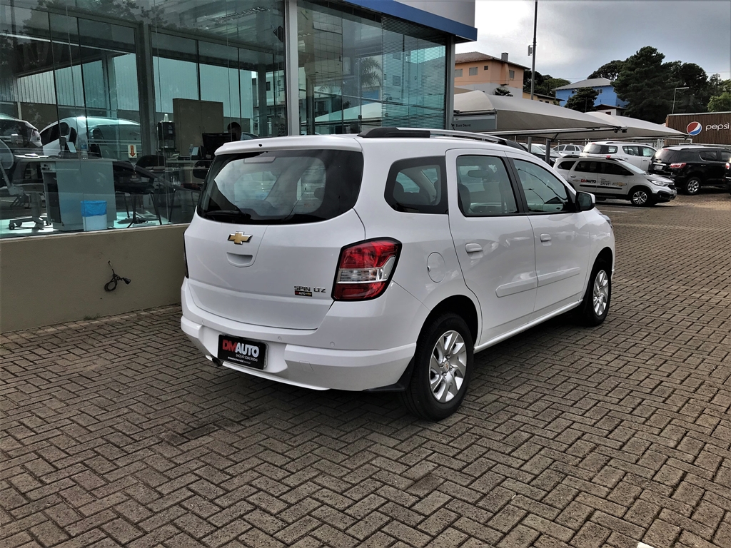 CHEVROLET SPIN 1.8L AT LTZ SEMINOVO 1.8 2016  Seminovos 