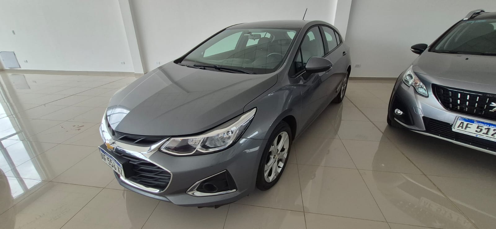 Comprar 2023CHEVROLETCRUZE