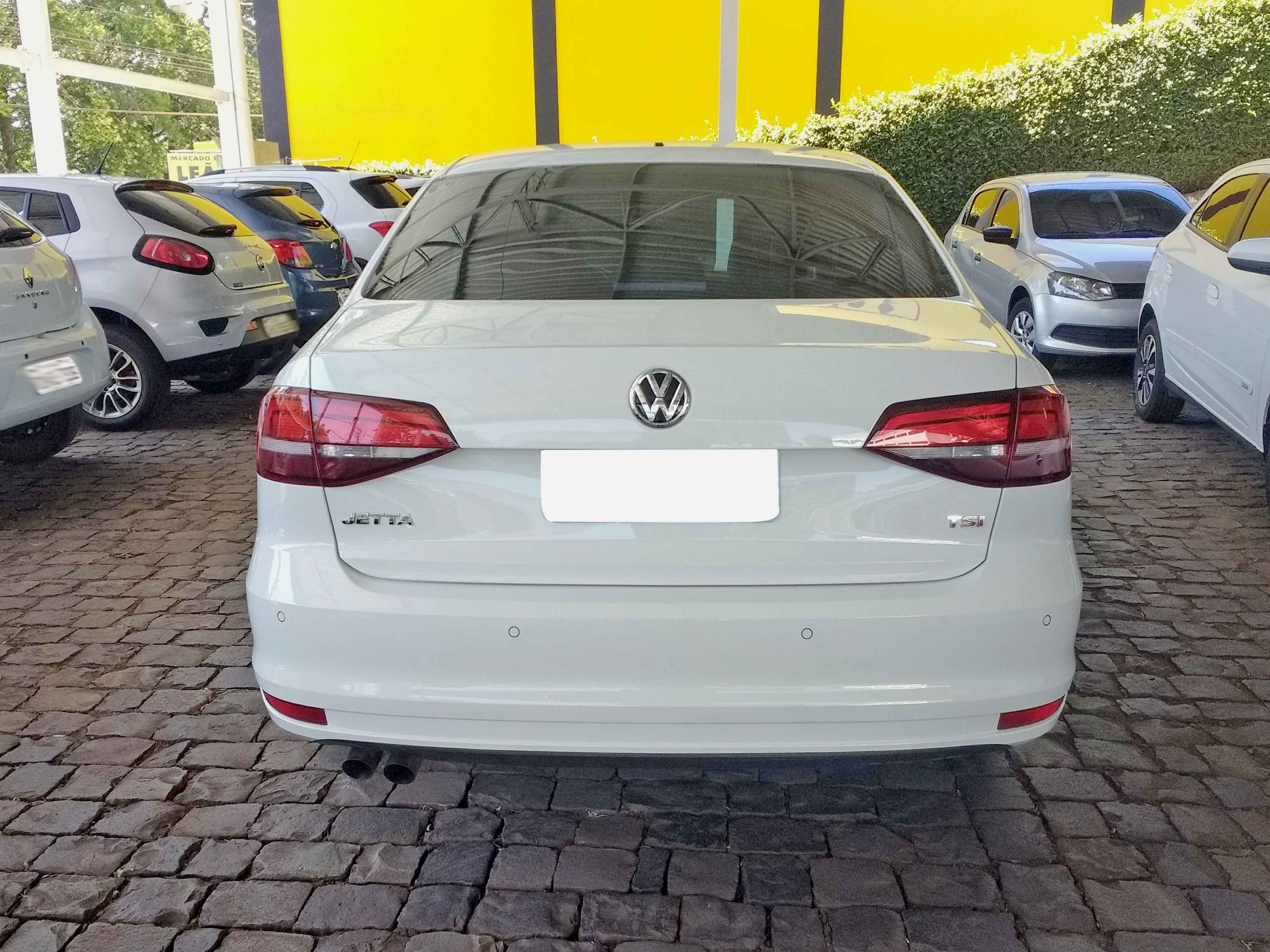 VOLKSWAGEN JETTA CONFORTLINE 1.4 2017  Seminovos  AMG